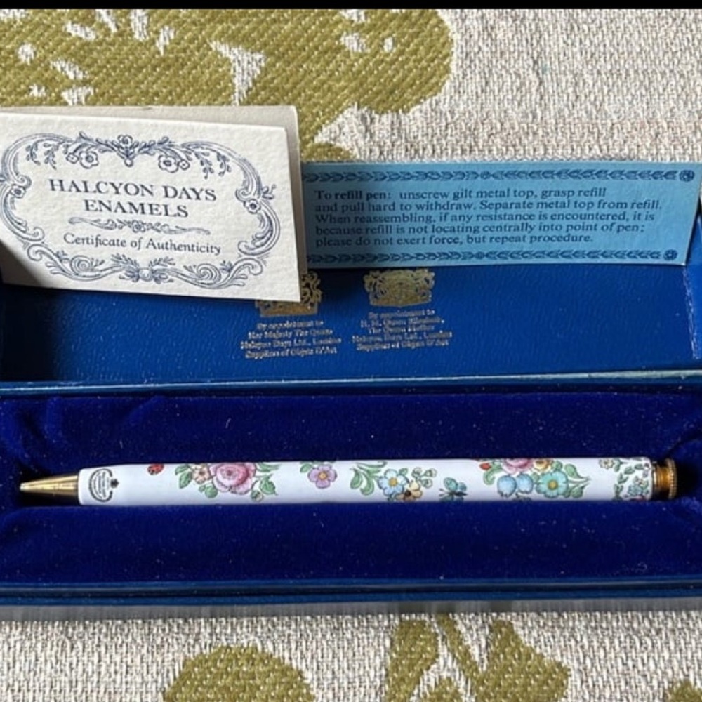 Halcyon Days Floral Enamel Pen